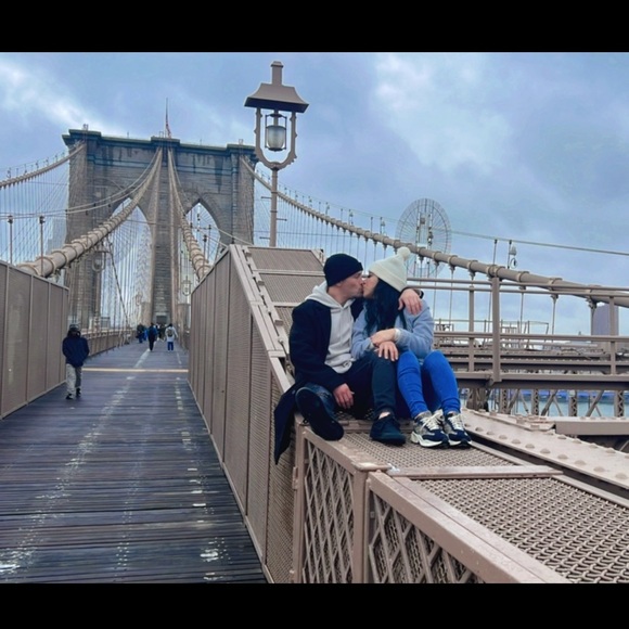 I'm LIVE! LUX ONLY! liked to be notified when I'm live! - Picture 2 of 9